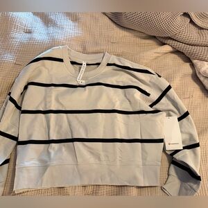 Lululemon perfectly oversized cropped crew